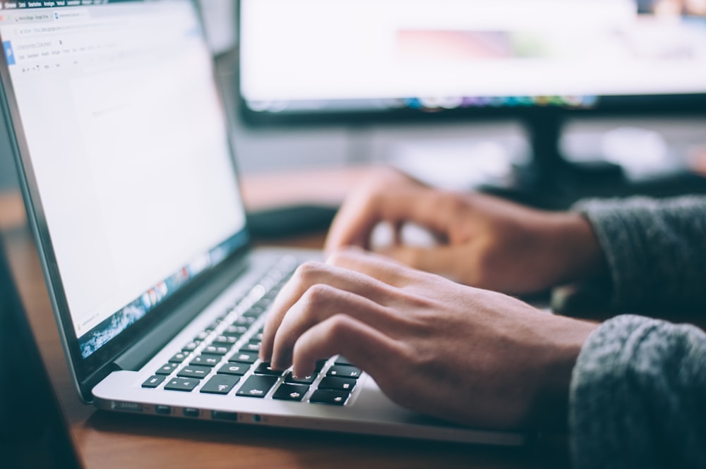 Desk Height and Posture: The 20 Minutes That Fix Most Back Pain